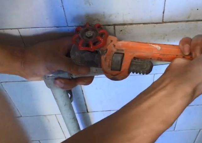 水管閥門拆卸步驟圖，老師傅全程圖解怎么換！