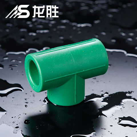 需要40個(gè)房間的酒店供熱水，應(yīng)該采用什么供水系統(tǒng)?