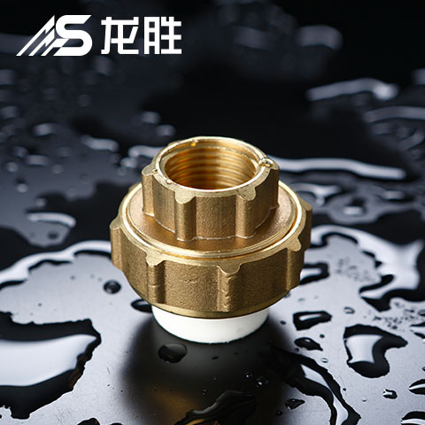 為什么上下樓有水唯獨我家停水？這2個原因讓人哭笑不得！