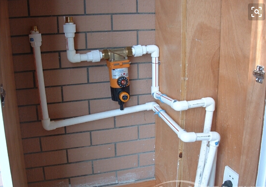 接管連接前置過濾器示意圖，一進(jìn)一出方便連接和過濾！