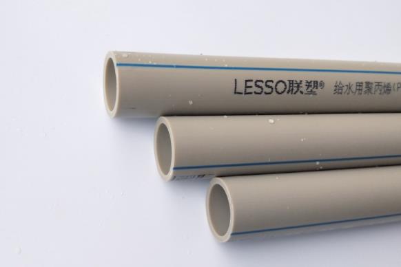 家裝水管用聯(lián)塑的灰色好嗎？業(yè)內(nèi)大佬一招教你分辨！