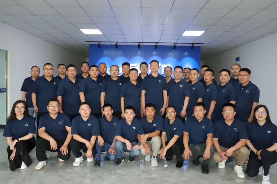 聚焦市場，渠道賦能 |《2023年龍勝管半年度總結(jié)會議》圓滿舉辦！